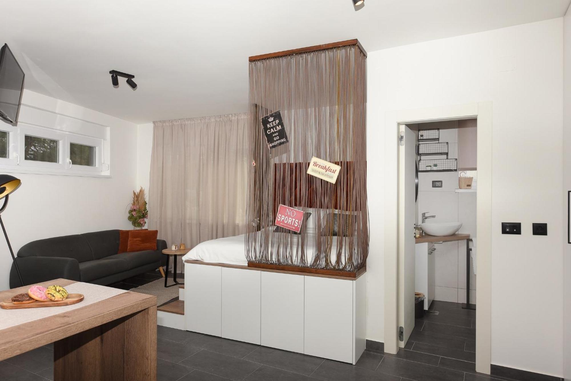 Feel Good Apartment & Studio Zadar Exteriör bild